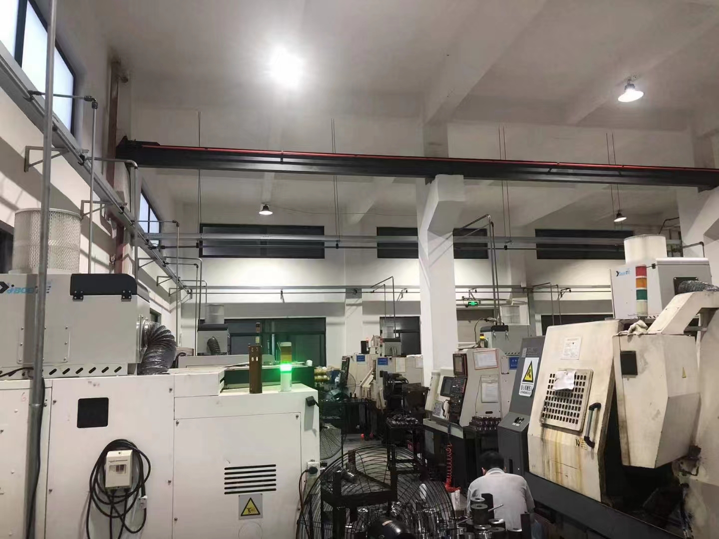IV-125YW配套车间机床加工油雾收集